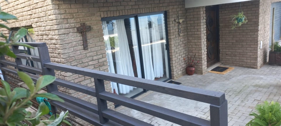 4 Bedroom Property for Sale in Tergniet Western Cape